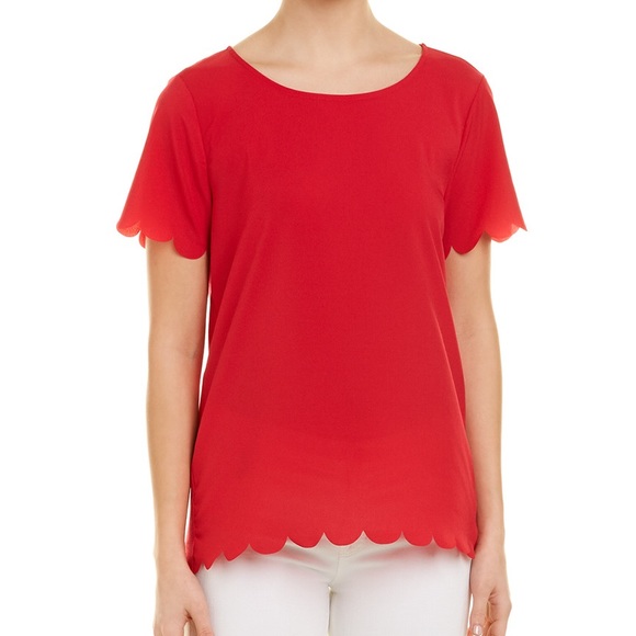 Hot pink, scalloped t-shirt - Picture 5 of 5